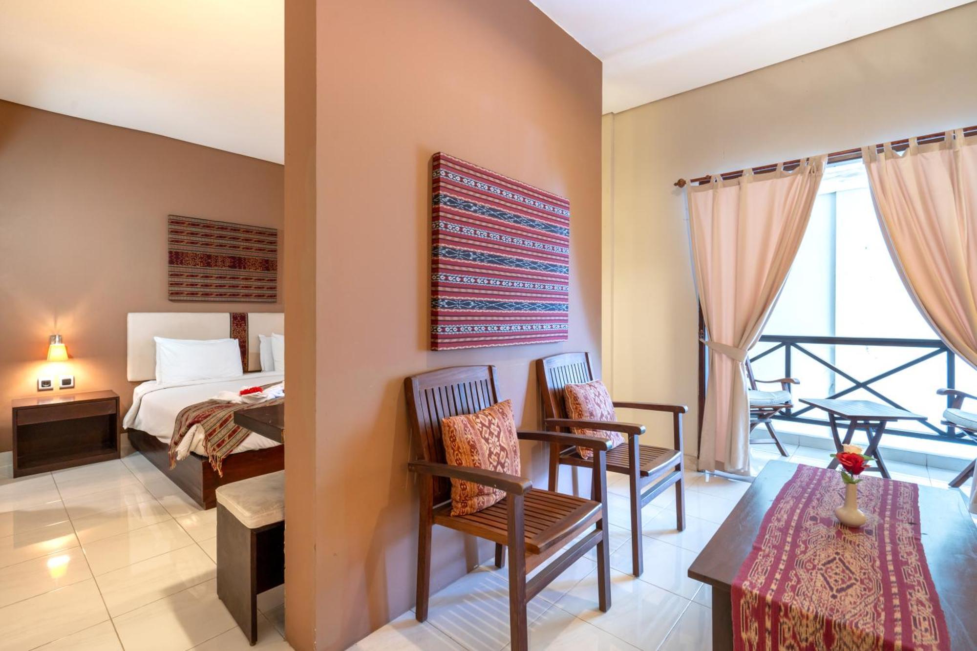 Samawa Transit Hotel Sumbawa Besar Exterior photo
